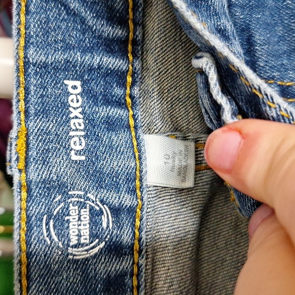 BOYS SIZE 10 HUSKY BLUE JEANS RELAXED FIT - Picture 2 of 3